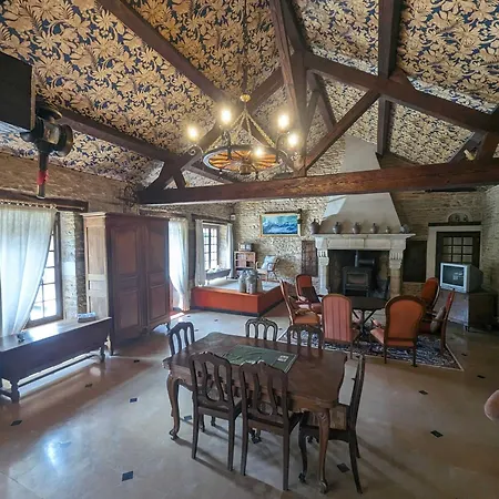 Antigone Holiday home Vaux-sous-Aubigny